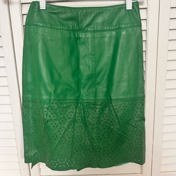 Vintage French connection Kelly green skirt with flowers - Picture 4 of 4